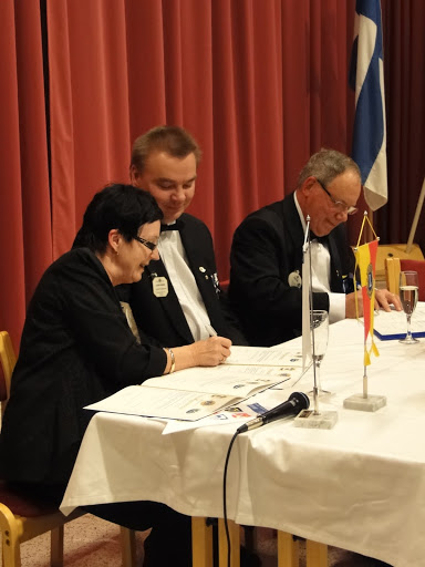 Ystävyyssopimus